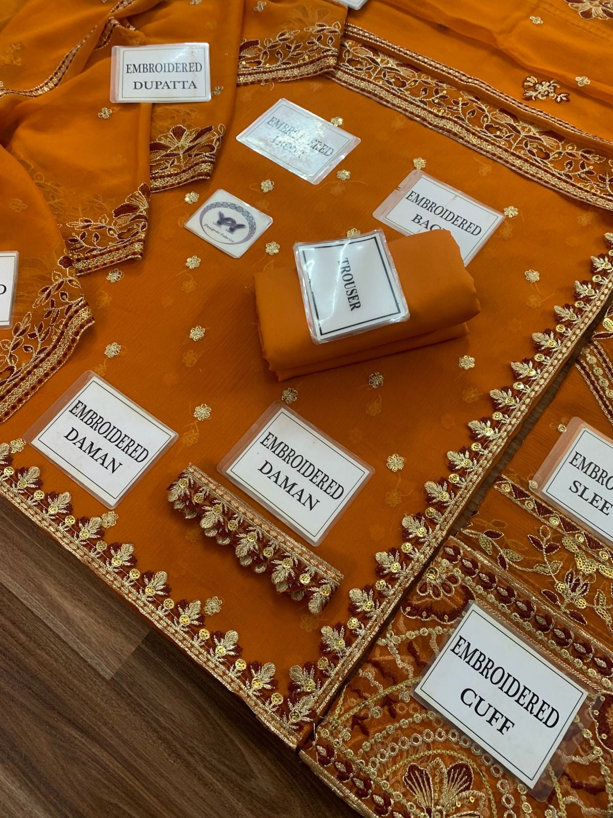 IZNIK
CHIFON AND MALAI