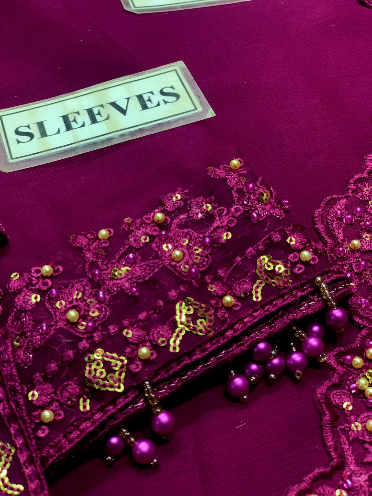 BIG SALE OFFER
BRAND…IZNIK