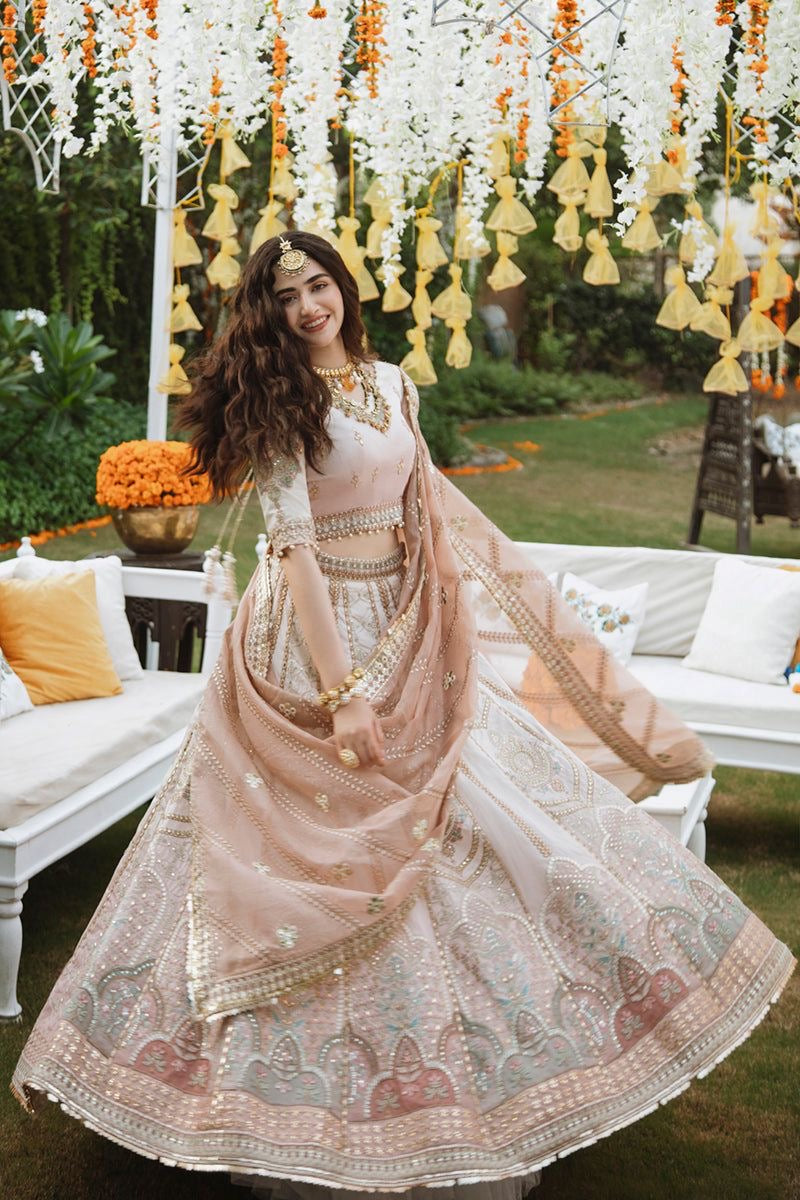 Brand MERYUM HUSSAIN