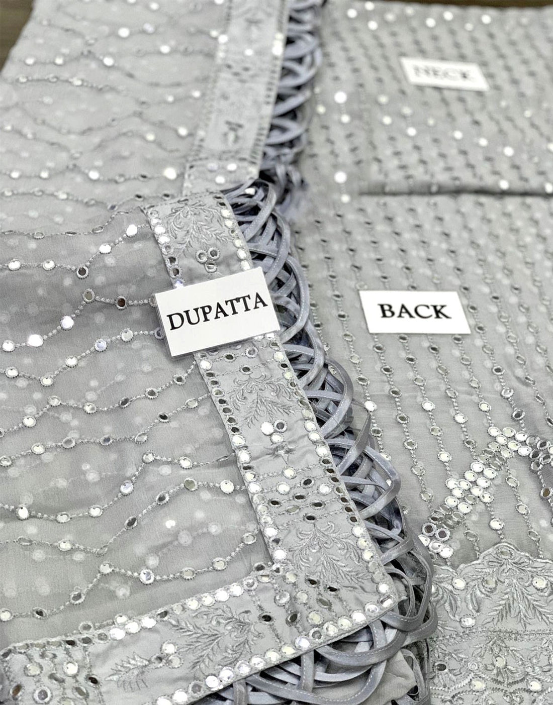 ASIM JOFA
SEMI PURE CHIFFON Suit With MALAI Trouser